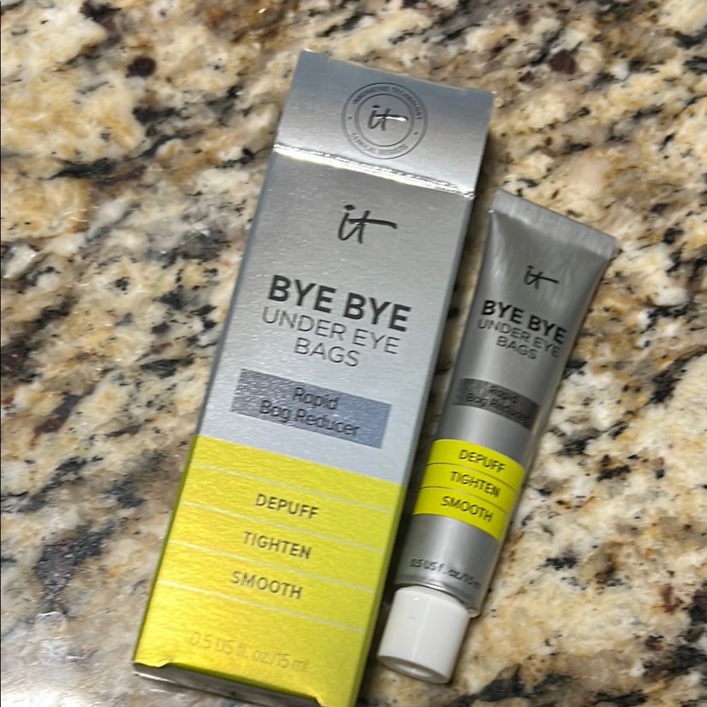 💚💐IT Cosmetics Bye Bye Under Eye Bags Rapid Reducer